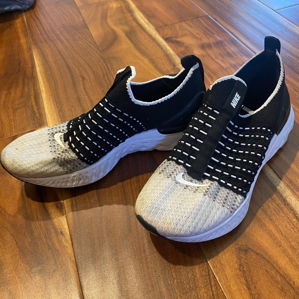 Nike React Phantom Run Flyknit
